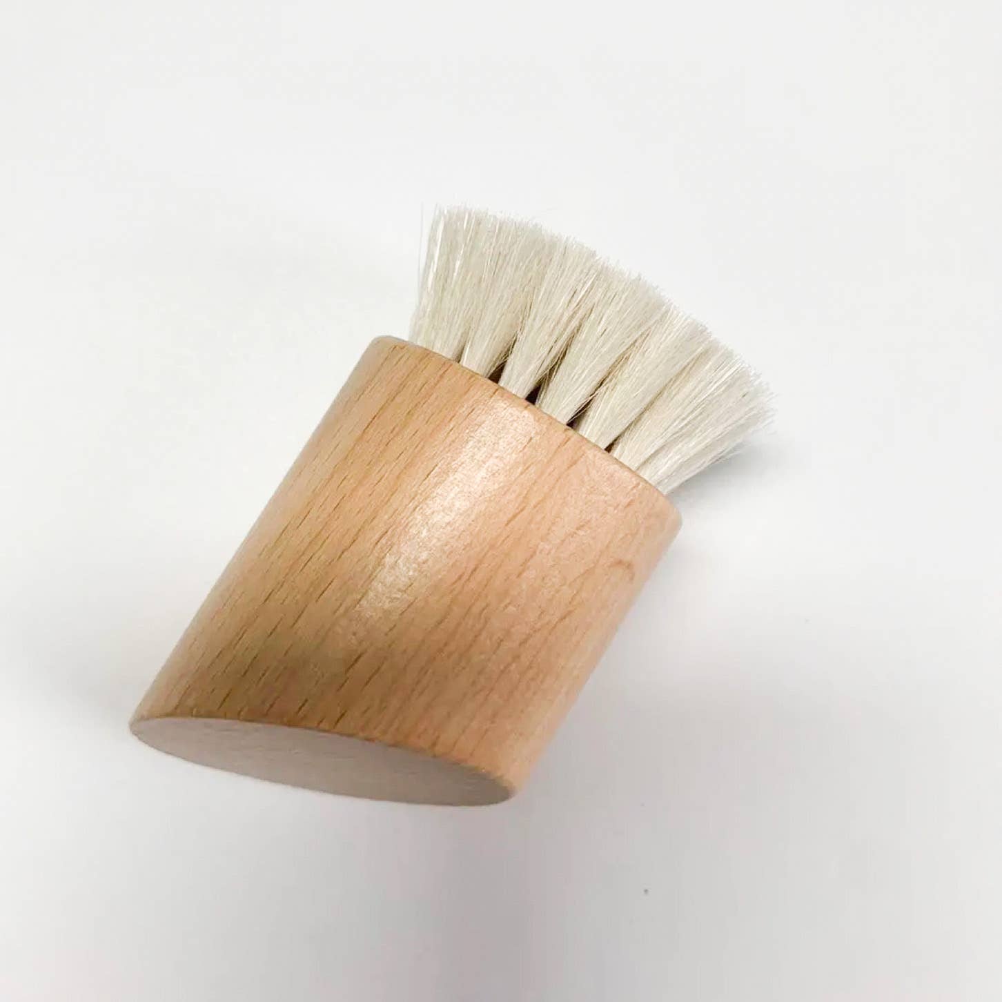 Smile Boutiques - Wholesale Cheek/Face Makeup Brush - Plastic free Face Brush with Natural Bristles 1