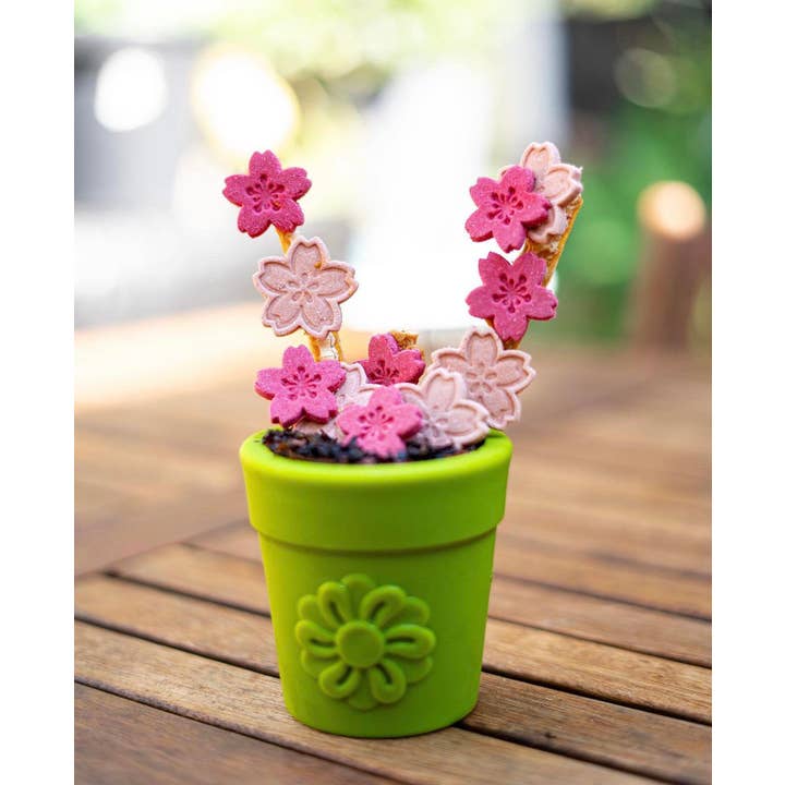 SodaPup Dog Toys – wholesale Pet treat jar – Dog – Flower Pot Durable Rubber Treat Dispenser & Enrichment8