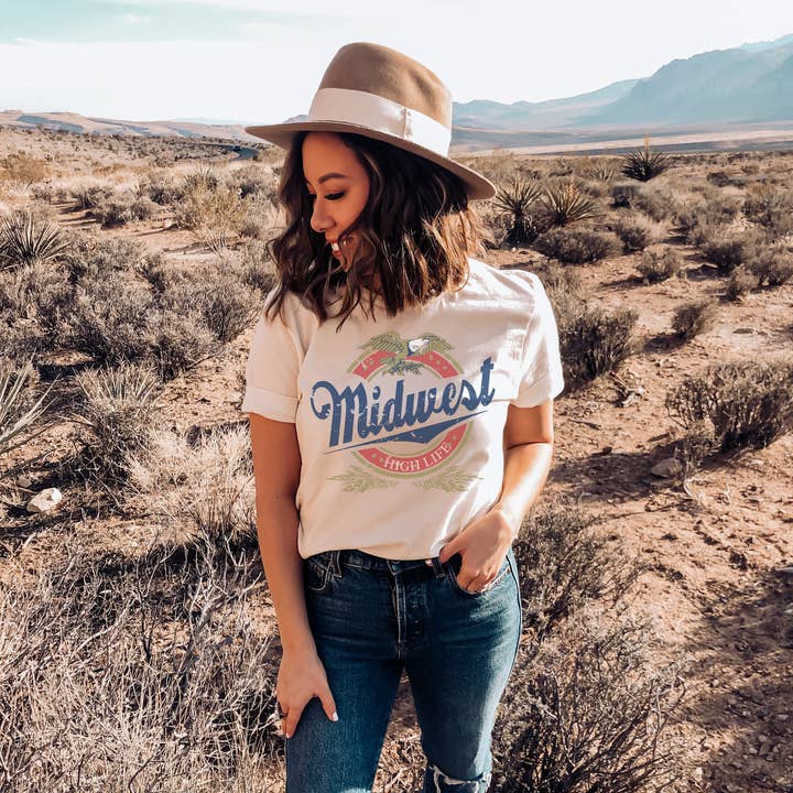T-SHIRT GRAPHIQUE VINTAGE MIDWEST HIGH LIFE pour la vente par Haverly and Co.