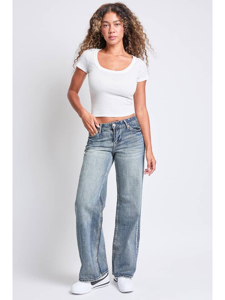 Tinted Medium Wash Low Rise Wide Leg Rigid Jeans for wholesale on Faire