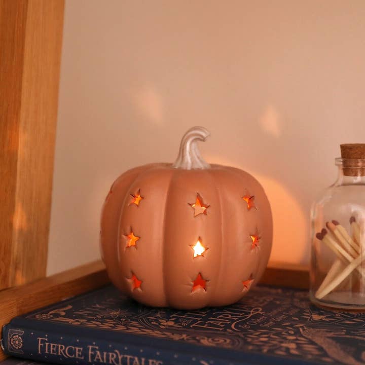 Lisa Angel - Wholesale Candle Holder - Ceramic Pumpkin Starry Tealight Holder -Not available to EU4