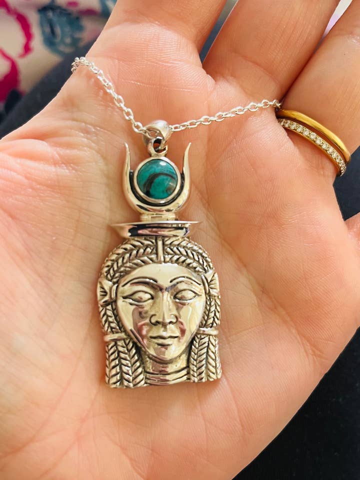 Silver Hathor Pendant for wholesale by The Children of Ra