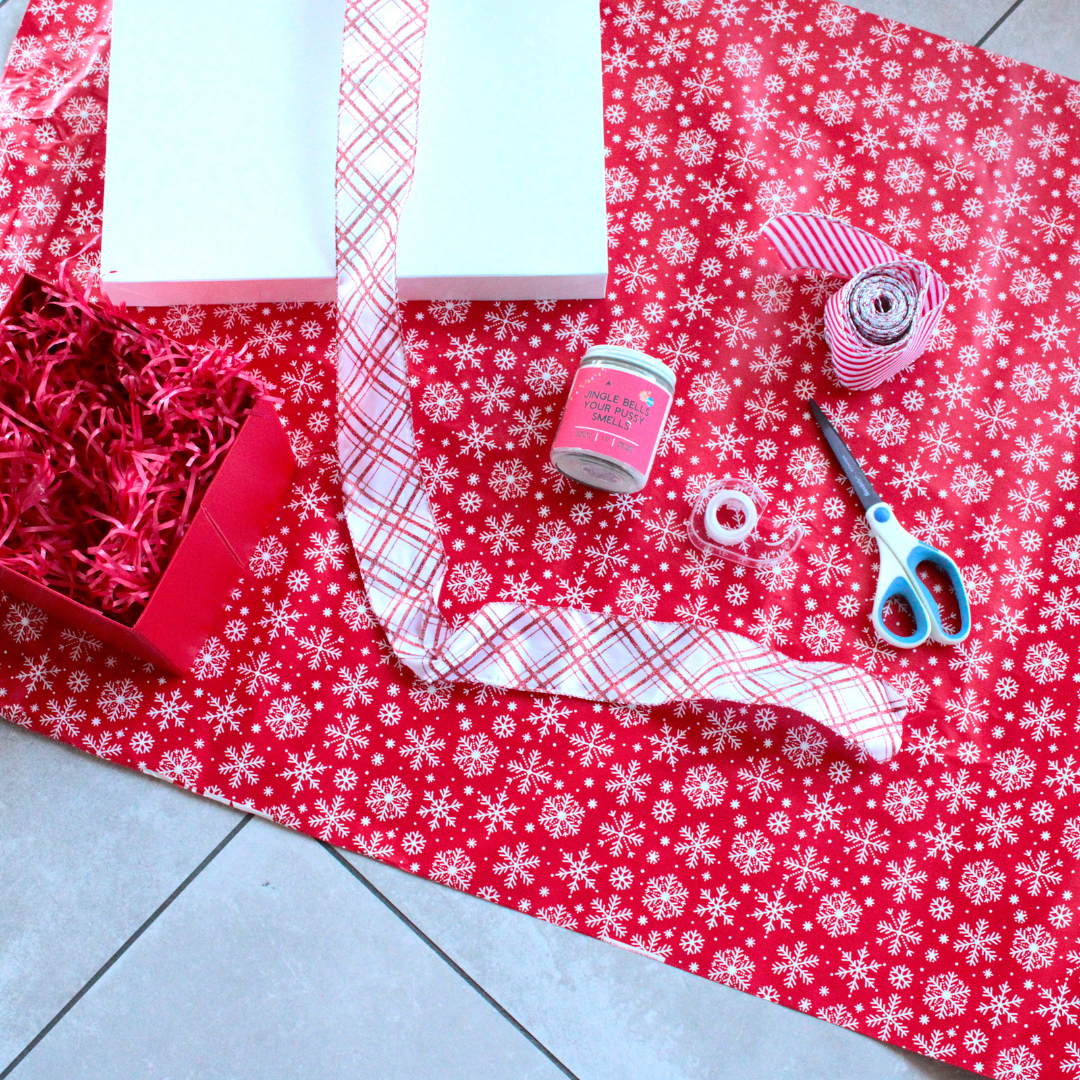 Funny Flames Candle Co - Les Creme - Wholesale Jar/Filled Candle - Holiday 2025 Best Sellers Collection 9oz Candles45