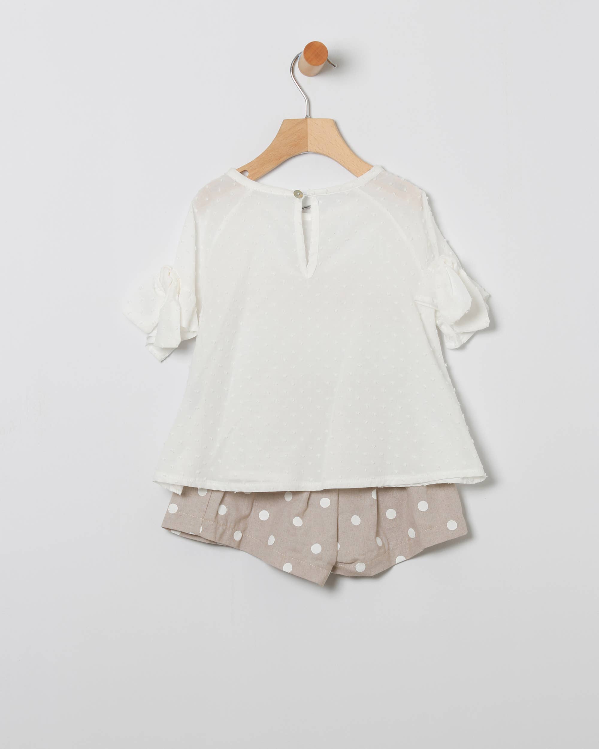 COCO ACQUA – Conjunto de top e calções – criança por atacado – Conjunto Menina Blusa Em Branco E Bermuda Linho Bolinhas Brancas1