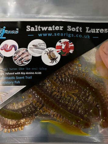ARTIFICIAL - KING RAGWORM IN NATURAL FLAVOURED BAIT OIL X3 for wholesale by SEARIGS UK LTD