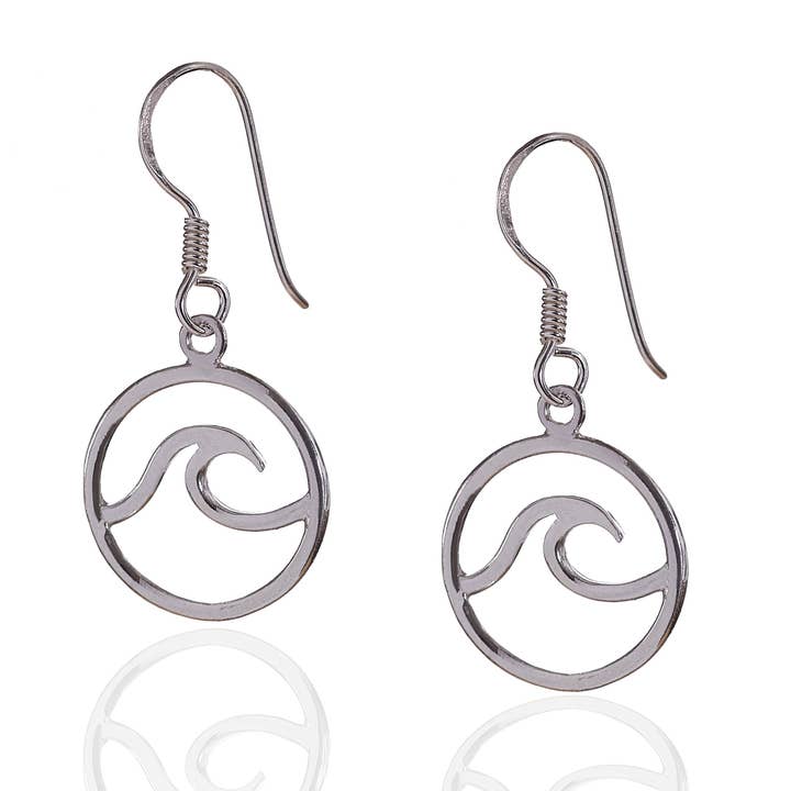 Boucles d'oreilles pendantes Vague en argent sterling de la collection Seaside pour la vente par ABW Designs LLC