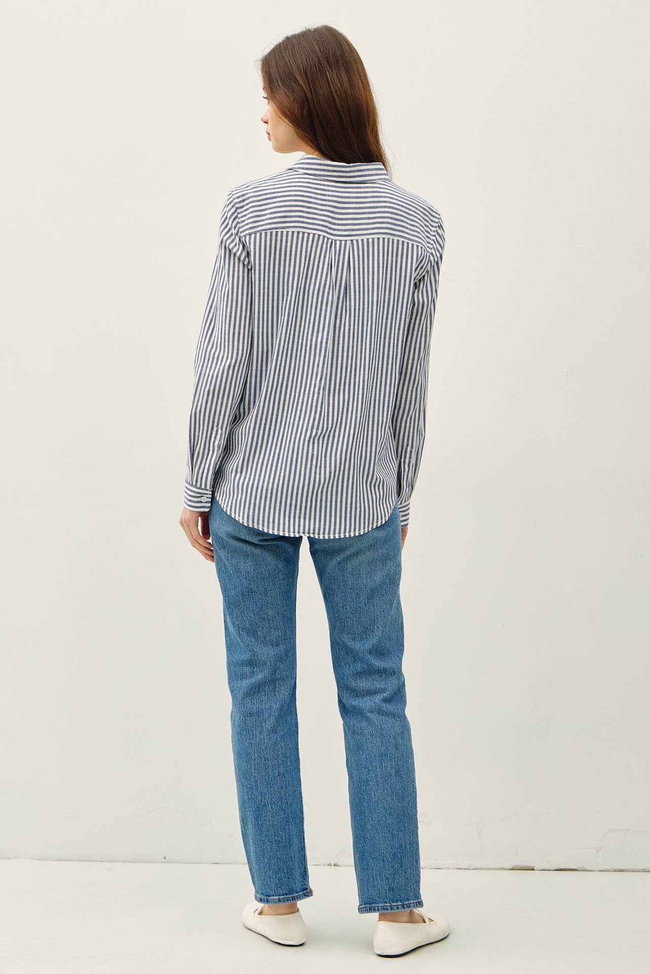 DENIM STRIPED LONG SLEEVE COLLARED BUTTON UP SHIRTS for wholesale on Faire5