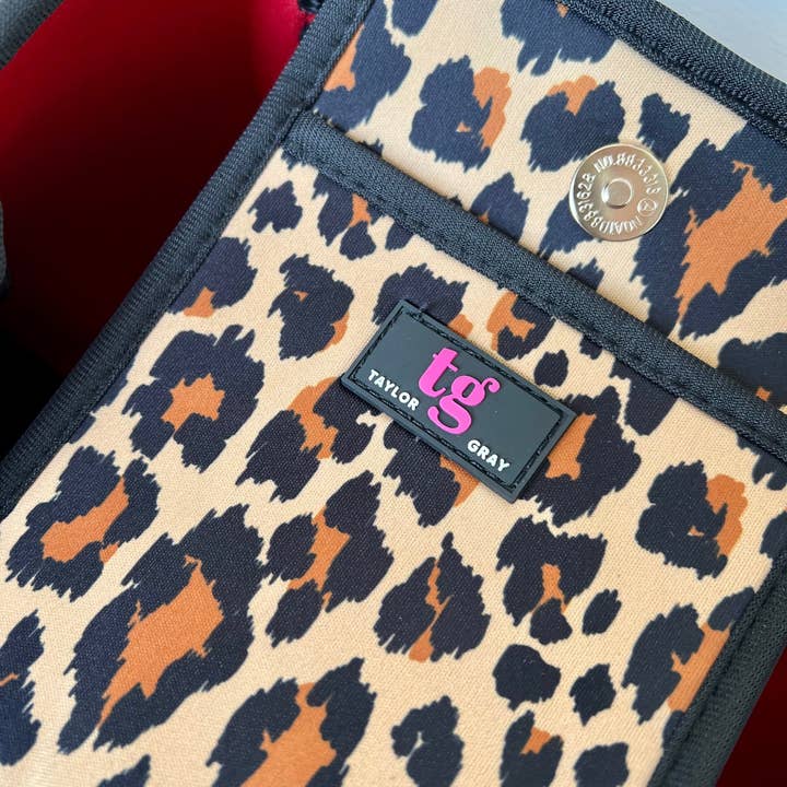 TAYLOR GRAY - Wholesale Tote Bag - Women's - The Adeola Neoprene Tote | shoptaylorgray1