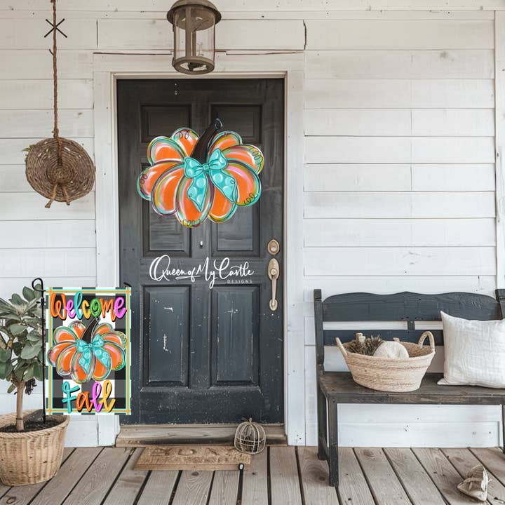 Queen of My Castle Designs - Venta al por mayor Colgador de puerta - Colgador de puerta otoñal, decoración otoñal, colgador de puerta con forma de calabaza (C (copia)3