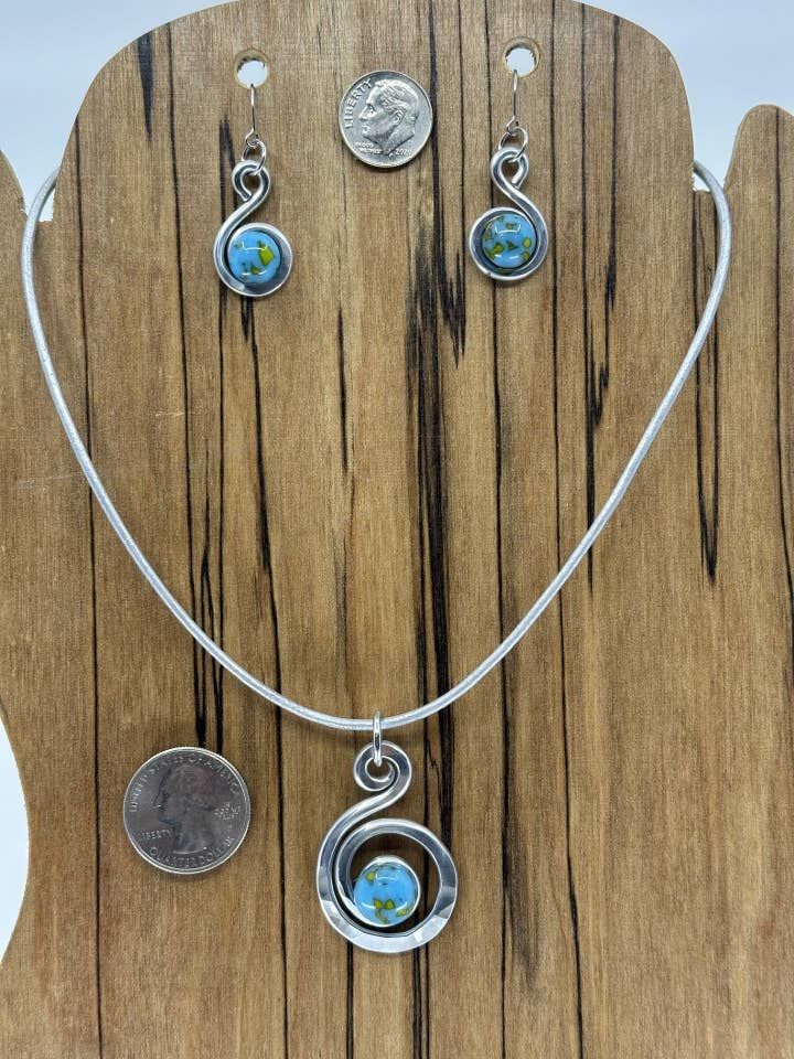 Open Curly Q for wholesale by The Artist Jay