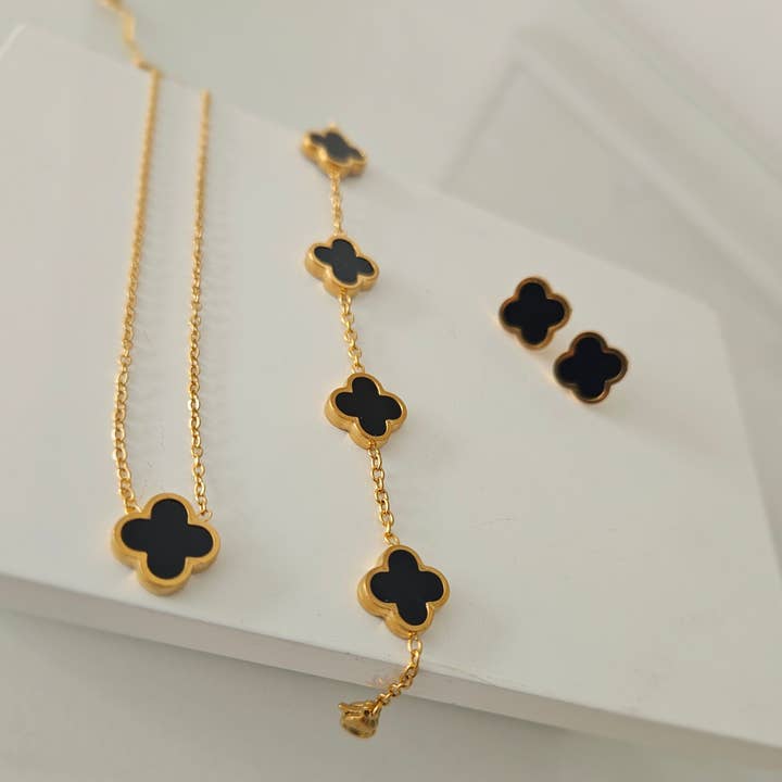 Black Clover Jewellery Set - Bracelet, Necklace or Stud Earrings for wholesale by Misgraceful