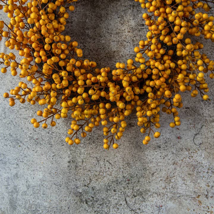 22" DARK YELLOW BERRY WREATH for wholesale by Ragon House