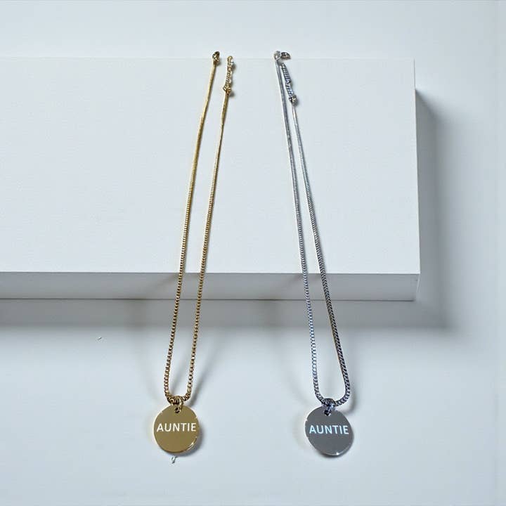 Links of Love Mama Necklace in Silver Gift Gift Box & Bag for wholesale by Mila Rose London