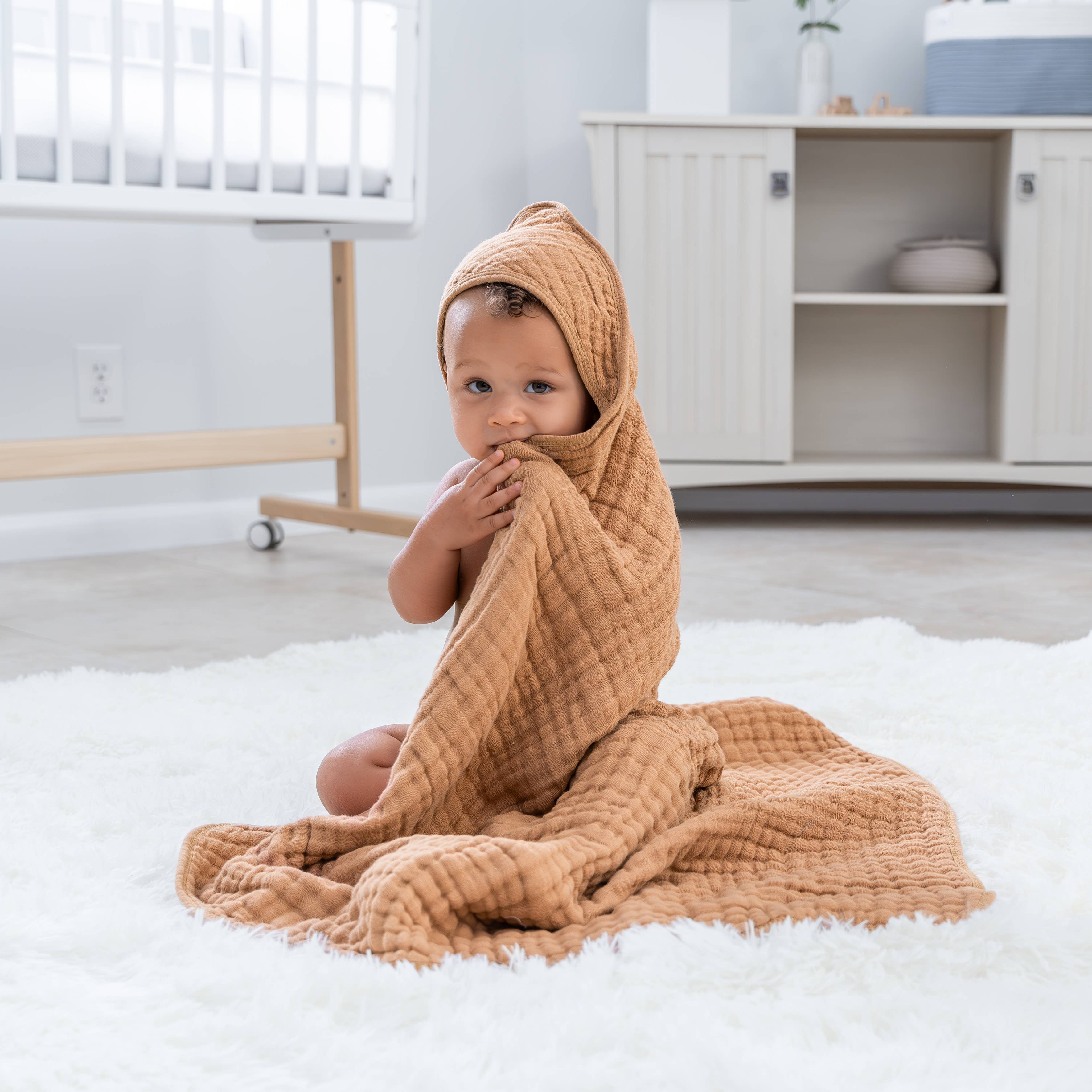 Comfy Cubs - Wholesale Hooded Towel - Kids & Baby - Baby Hooded 9 Layer Muslin Cotton Towel for Kids36