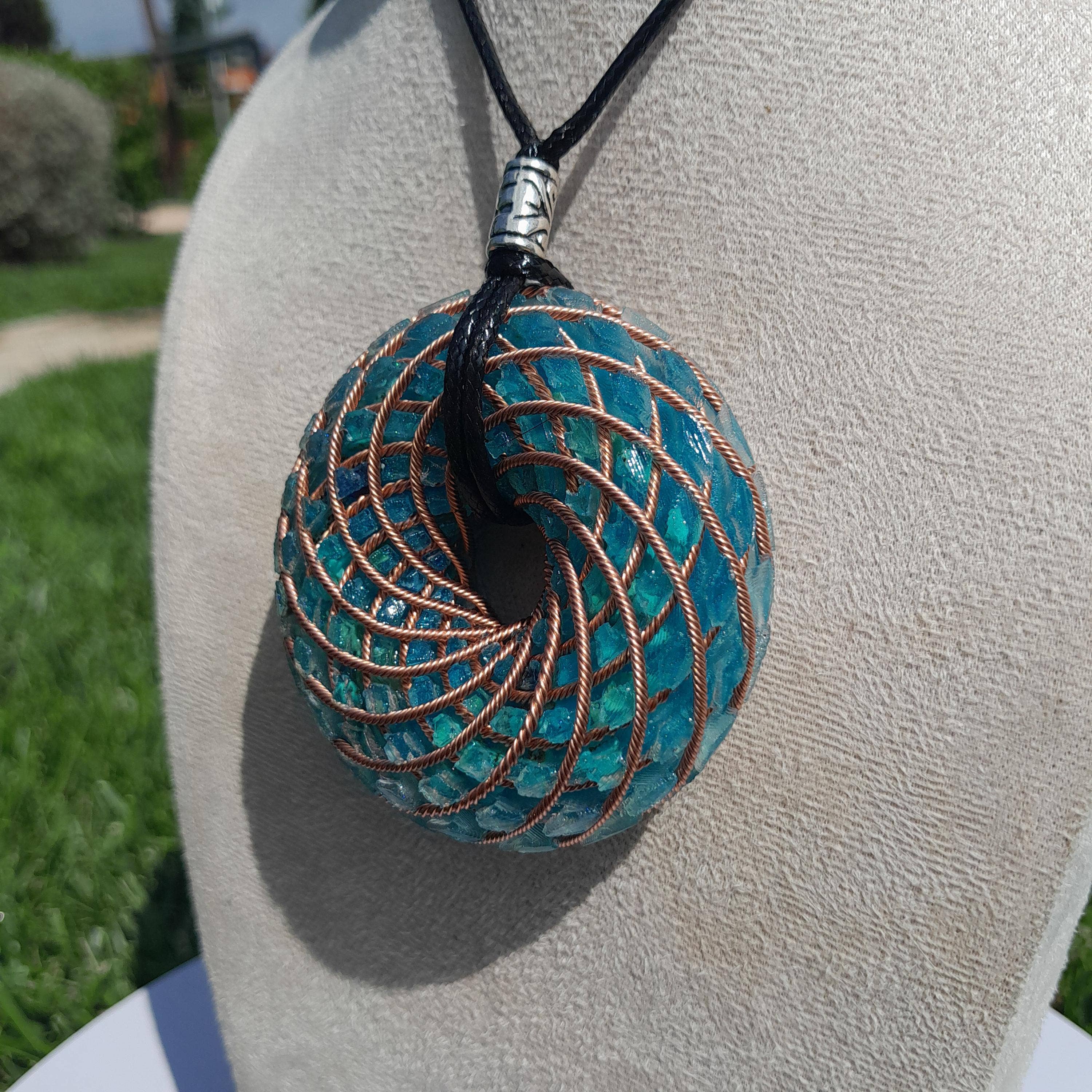 Mundo Orgon – Großhandel Spiritueller Stein/Kristall – Rodin-Torus-Spule Lapislazuli-Chips - Wirbelwellen-Generator - Toroidale Energie | EMF-Schutz6