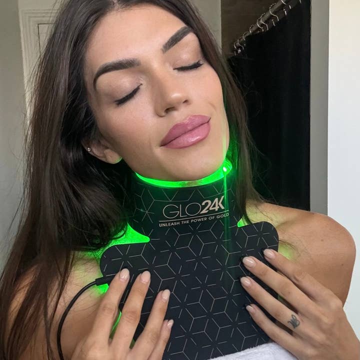 GLO24K - Wholesale Electronic Skincare Device - 7 Color LED Super Mask for the Neck, Chest & Décolleté2