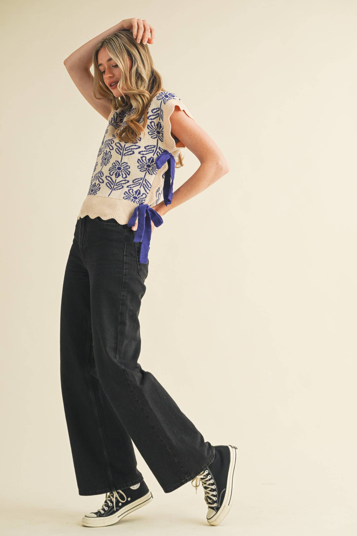 &MERCI – wholesale Tröjväst – Dam – MOCKNECK BLOMMIG TRÖJVÄST MSW1074355