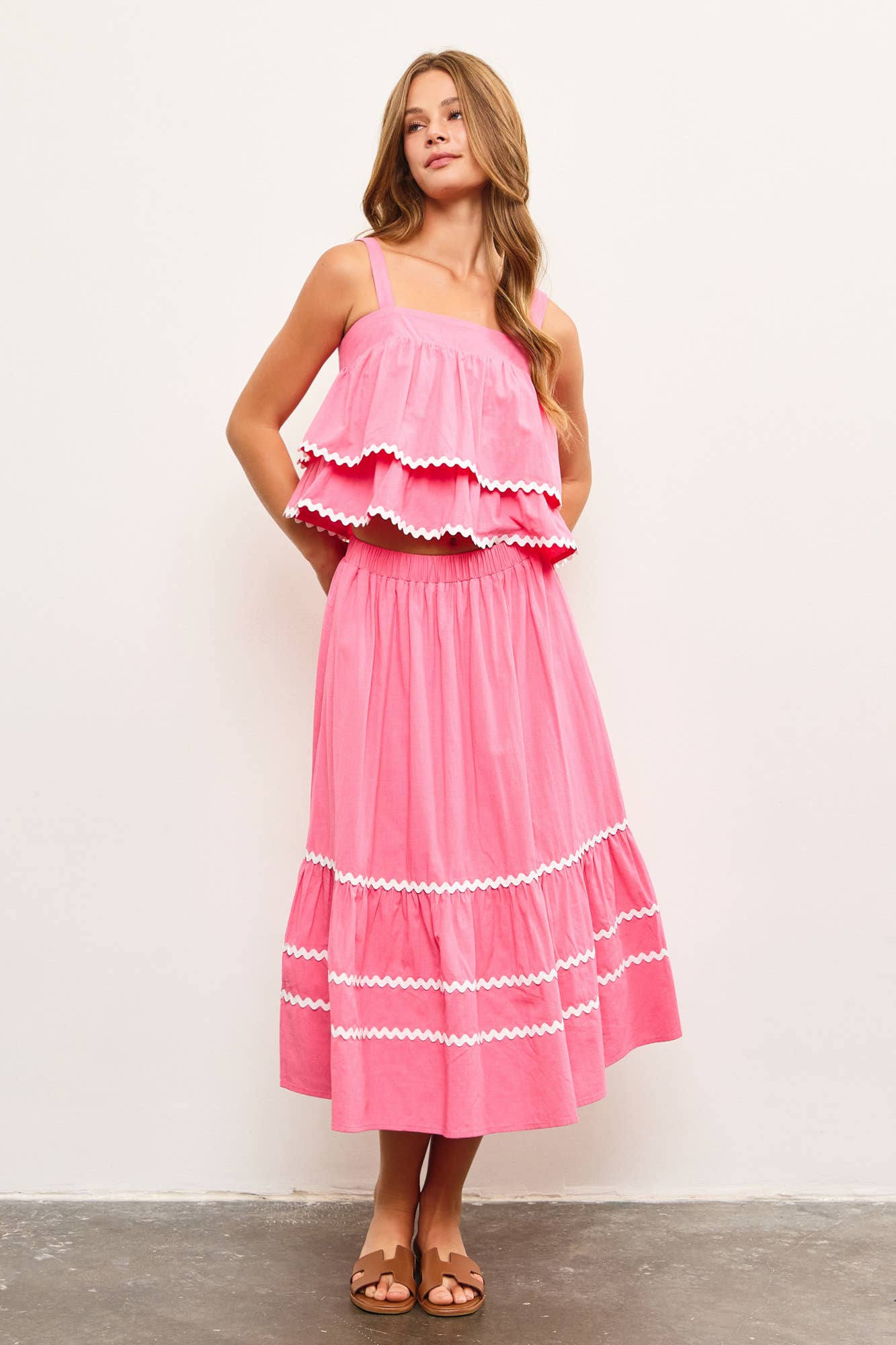 Mustard Seed - Wholesale Blouse - Women's - SCALLOP TRIM DETAIL TIERED SLEEVELESS TOP5