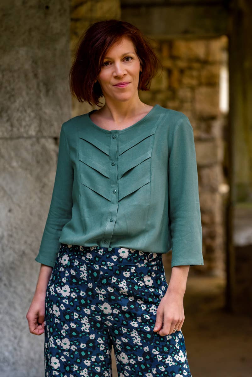 Eglantine et Zoé – Großhandel Stoff – Grüner Eukalyptus Viskose-Crêpe Stoff11