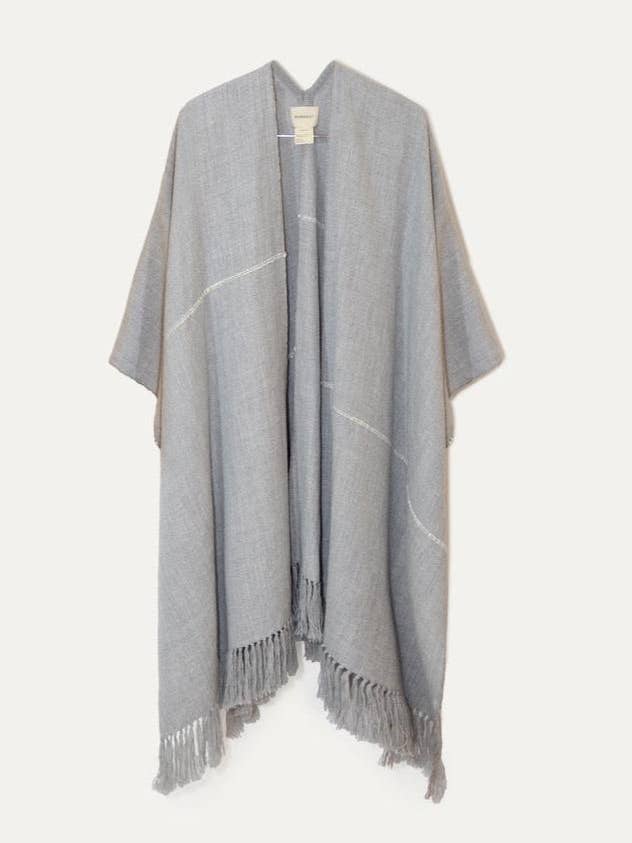 Guillermina 02 - Poncho 100% baby alpaca for wholesale by MAMAKAY