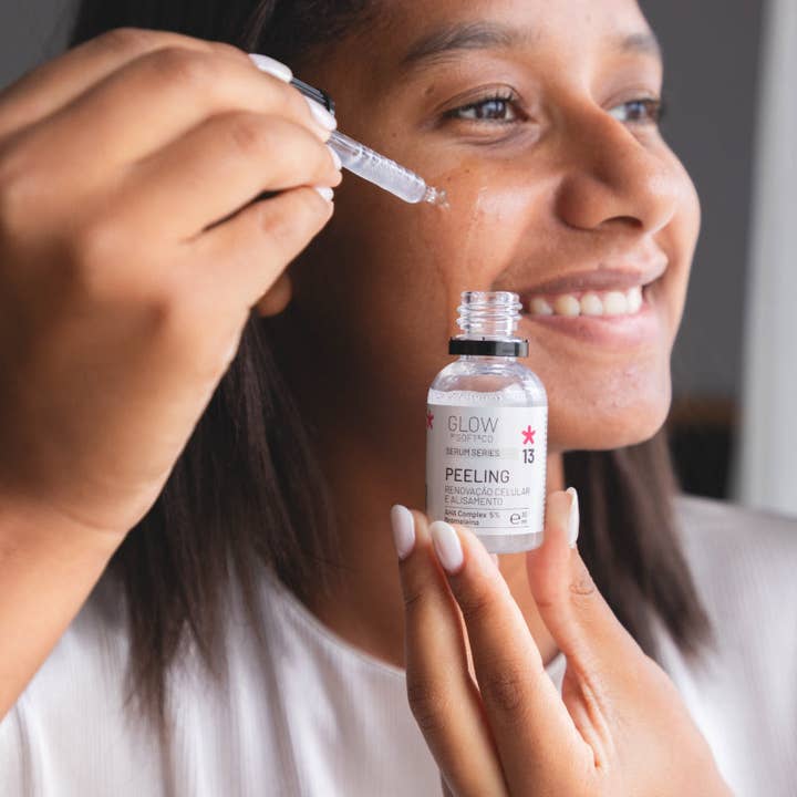 Soft&Co – Engroshandel Ansigtsserum – Sérum Peeling Glow fra Soft&Co 30 ml4