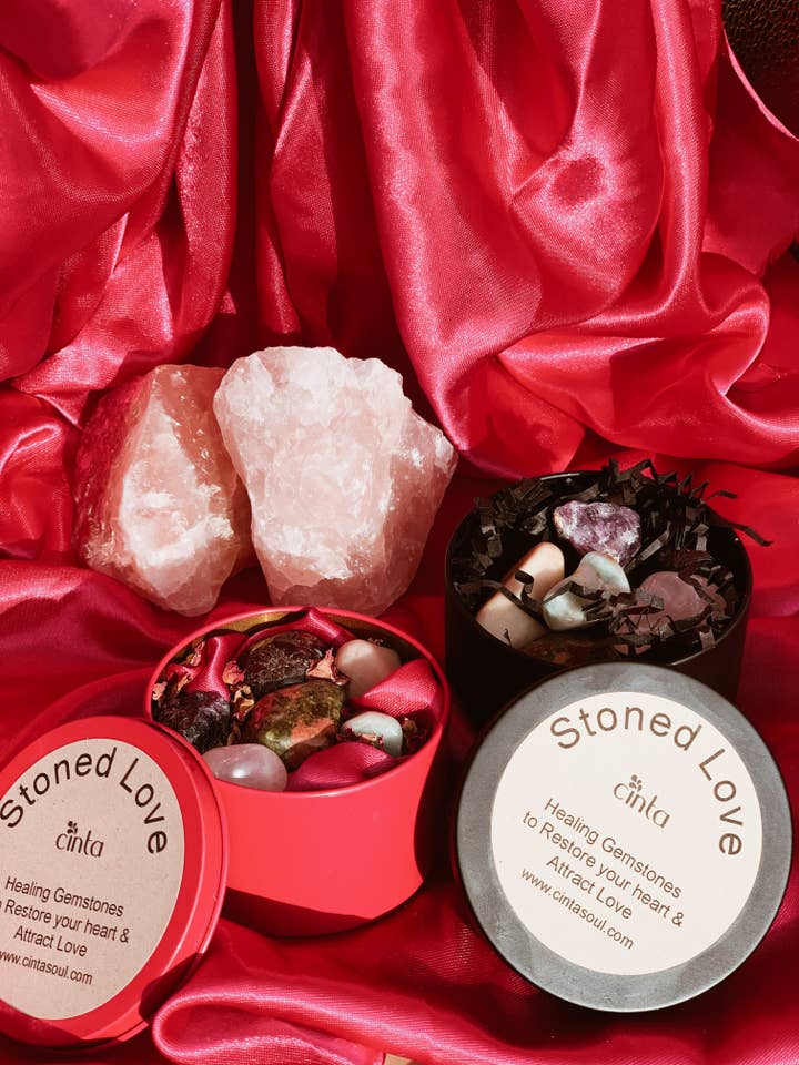 Stoned Love Crystal Set for wholesale by Cinta Soul