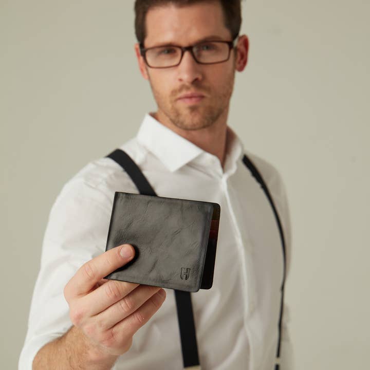 HELMBROOK London - Wholesale Wallet - Men's - Eldridge Handcrafted Leather Bifold Wallet Slim