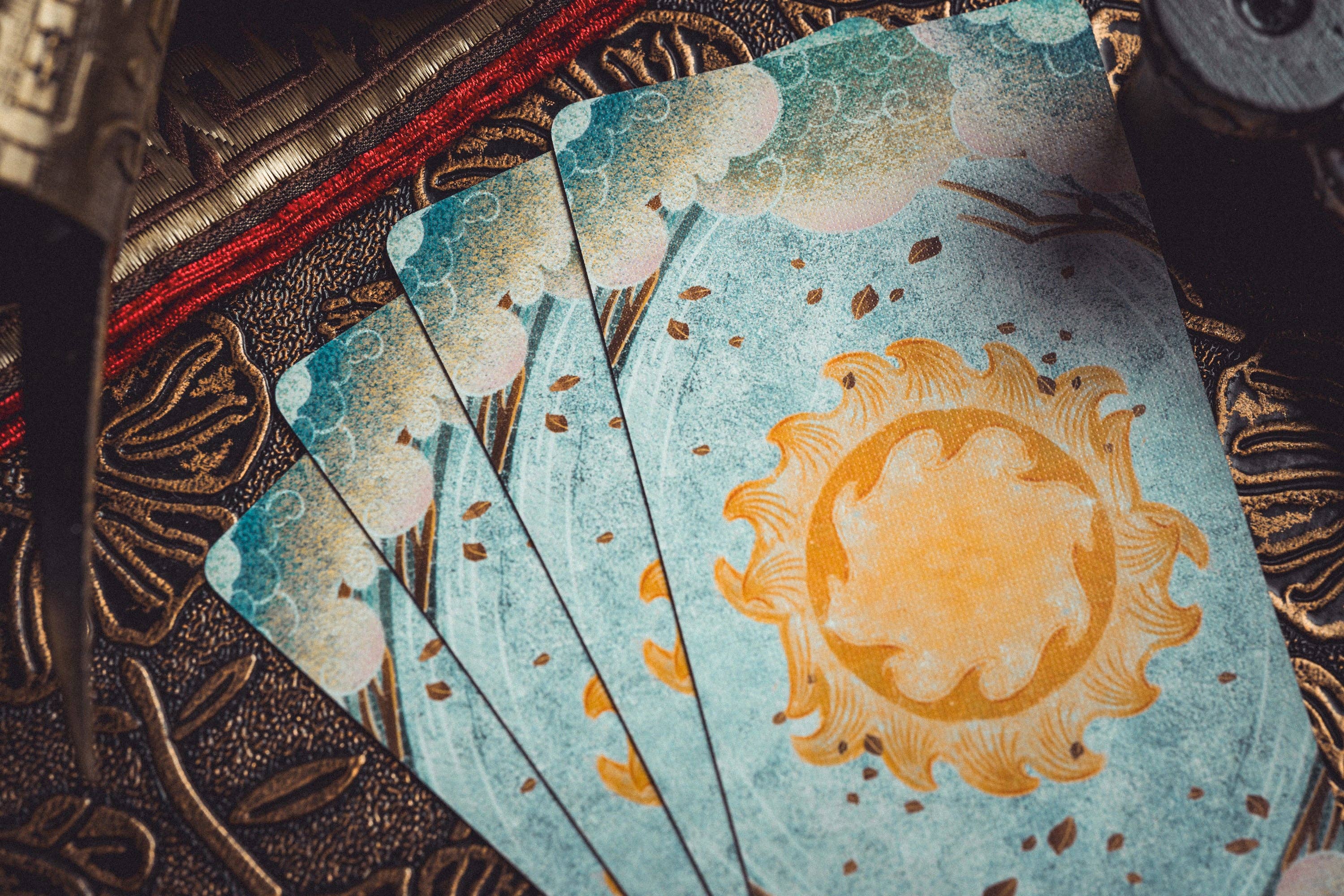 Vermilion Collection - Wholesale Tarot Cards - Cosmic Law Chinese Oracle22