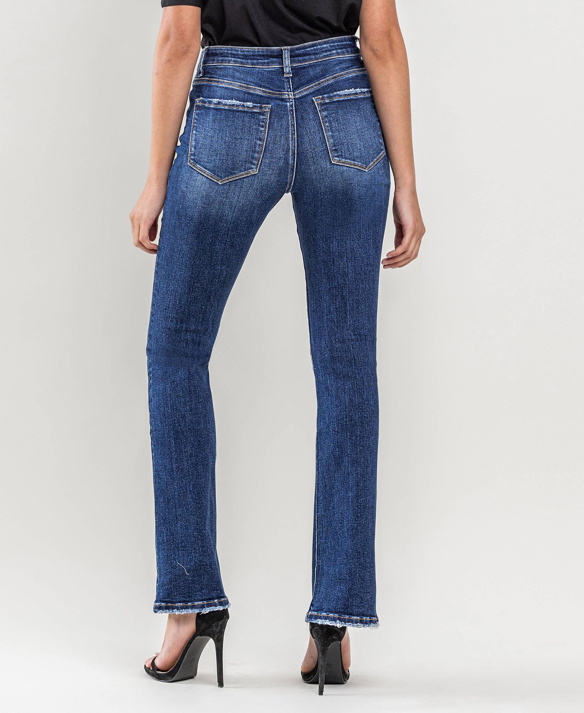 COMPLEMENTS HIGH RISE BOOTCUT JEANS LV1227 for wholesale on Faire4