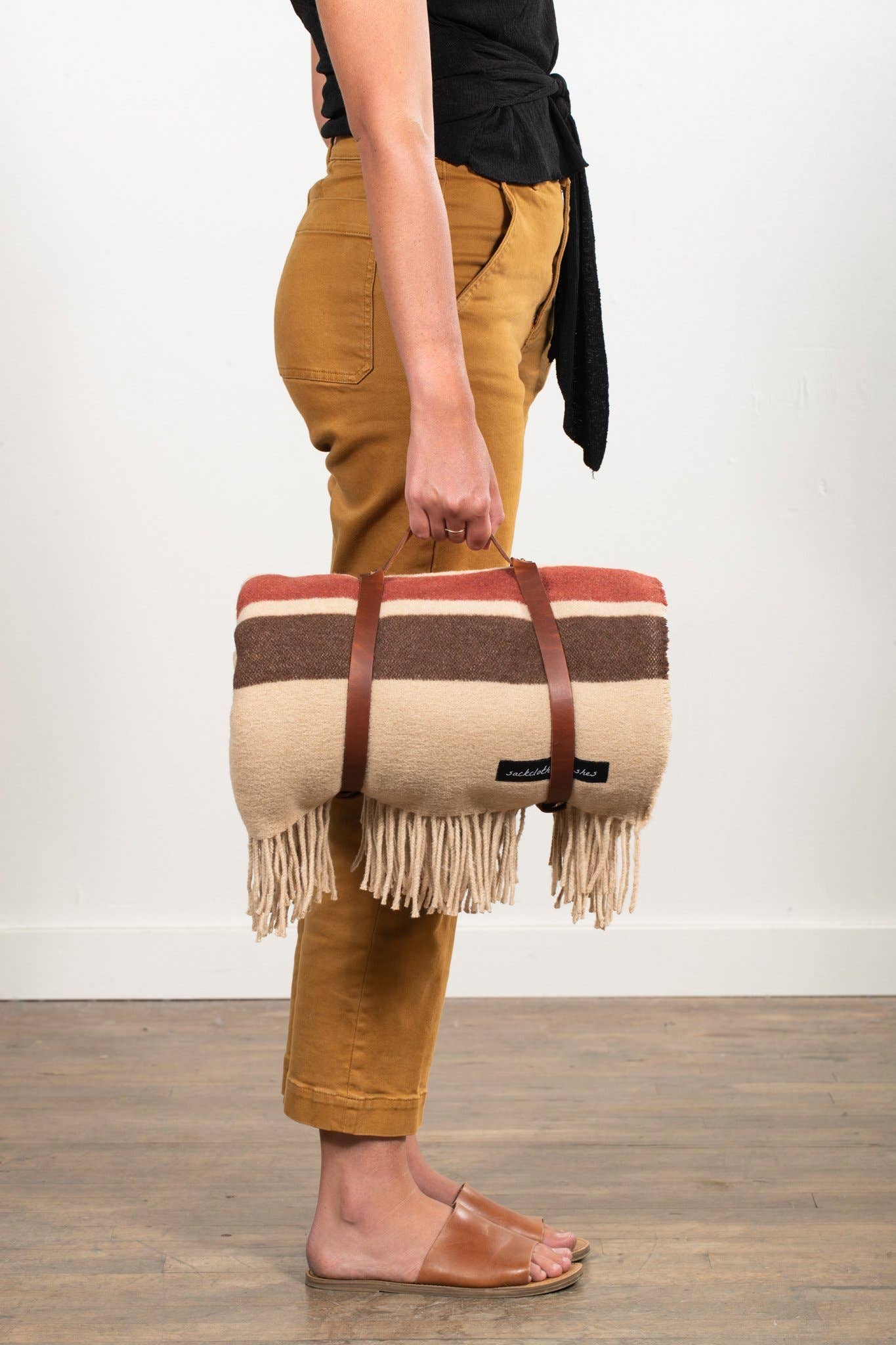 Sackcloth & Ashes - Wholesale Travel Blanket - Leather Blanket Roll Strap5