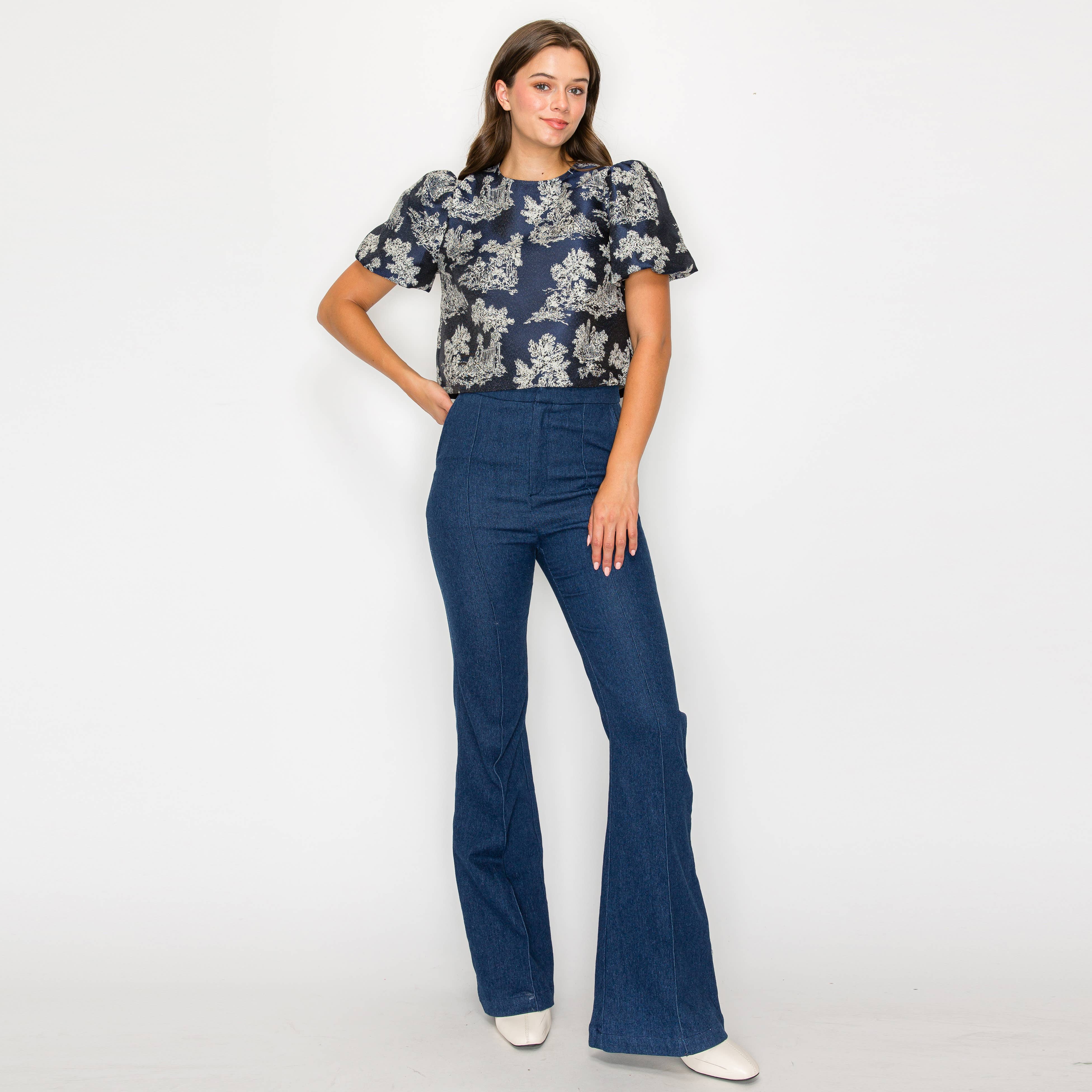 LoveWednesday - Wholesale Blouse - Women's - Toile Jacquard pattern top - LWT18002