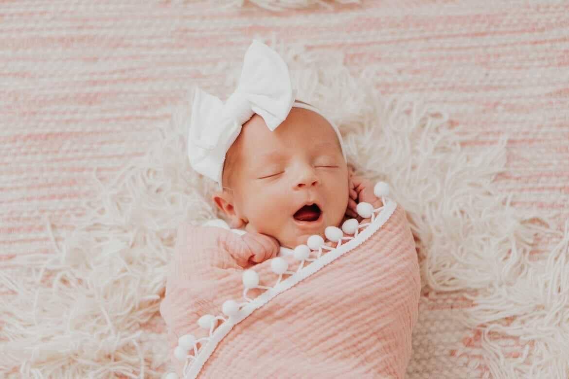 Harp Angel Boutique - Wholesale Swaddle - Baby - Dusty Pink Pom Muslin Swaddle Blanket2