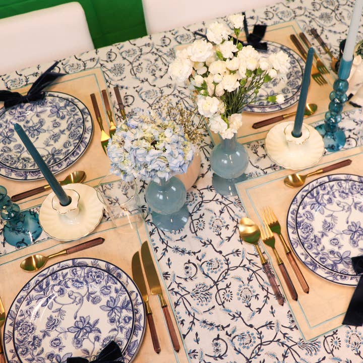 Ro’Table NYC - Wholesale Tablecloth - Eleanor Royal Blue Tablecloth1