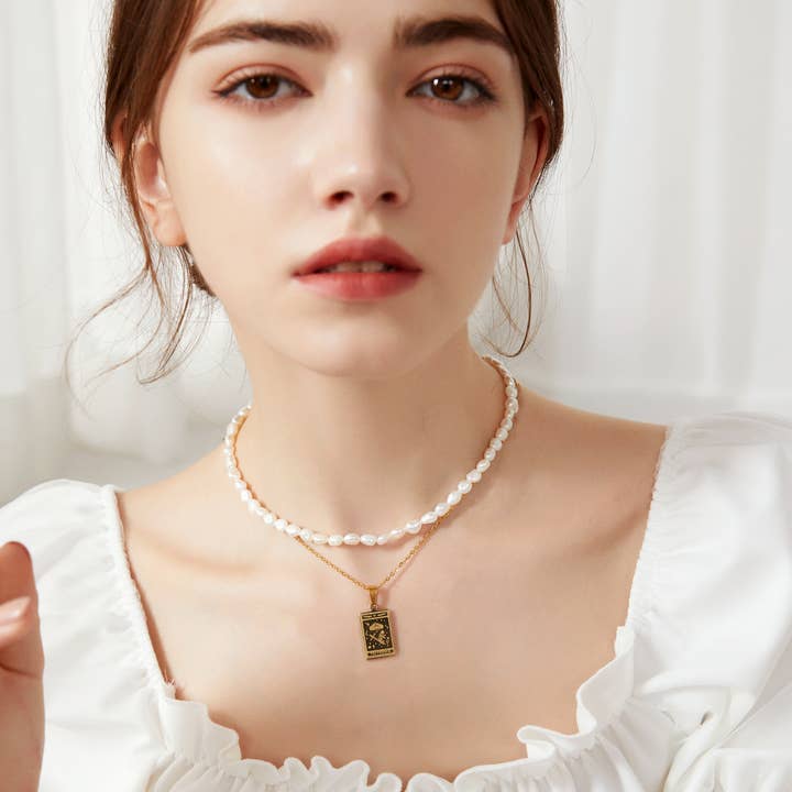Glacier Mist - Venta al por mayor Collares con colgantes/abalorios - Collar de cartas del tarot de la emperatriz - oro amarillo