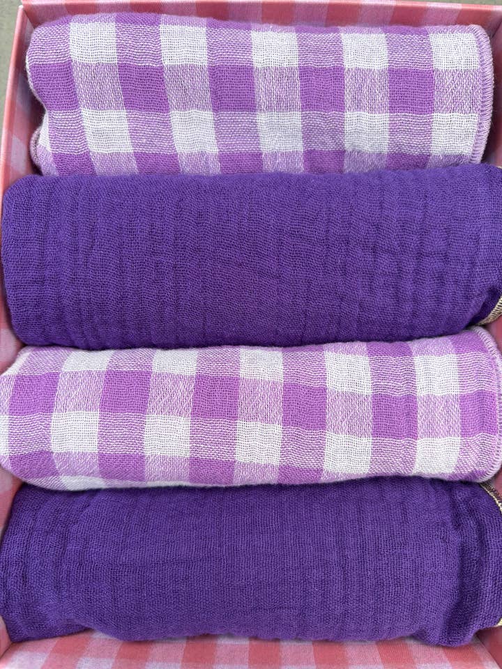 Set of 4 Table Napkins – Cotton Gauze – Vichy and Plain Wisteria – 40x40 cm for wholesale by CHARMY