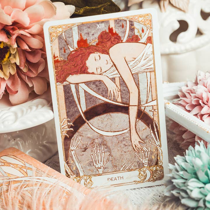 Vermilion Collection - Wholesale Tarot Cards - Moravia Tarot16