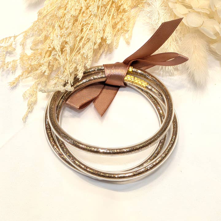 LOLO & YAYA - Wholesale Bangle Bracelet - Set of 3 glittery colored Buddhist bangles7