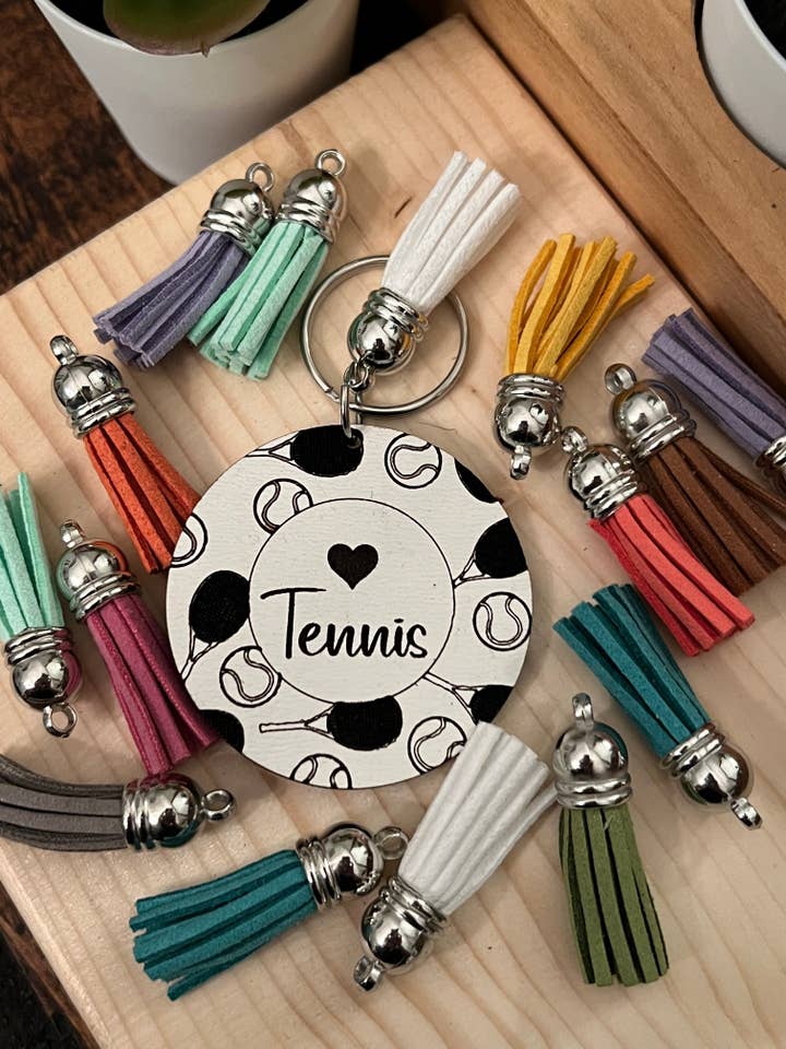 heart tennis keychain for wholesale by Suchfungoods