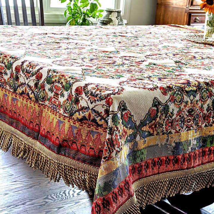 Tache Home Fashion - Wholesale Tablecloth - Tache Elegant Ivory Colorful Ornate Paisley Woven Tapestry Tablecloth (18193)6
