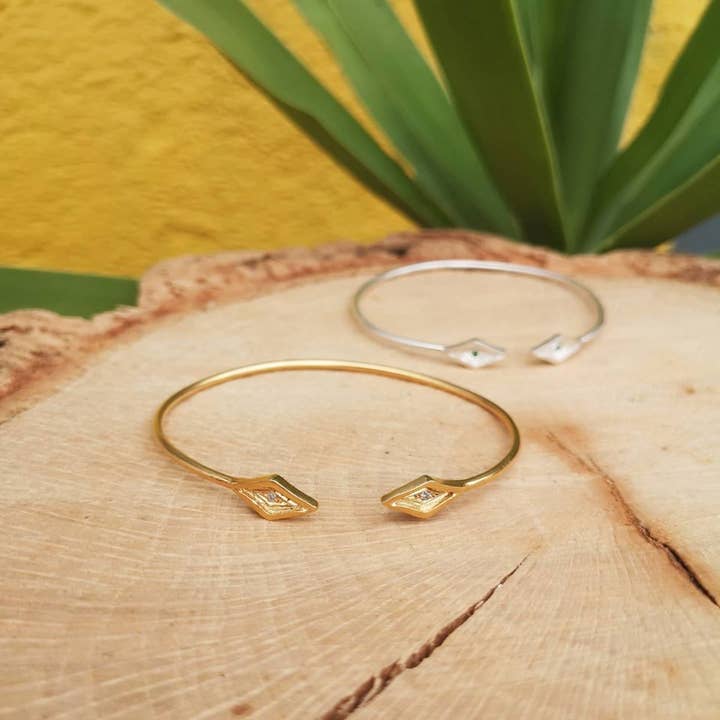 BRACELET NAPLES DORÉ pour la vente par MIO JEWELS