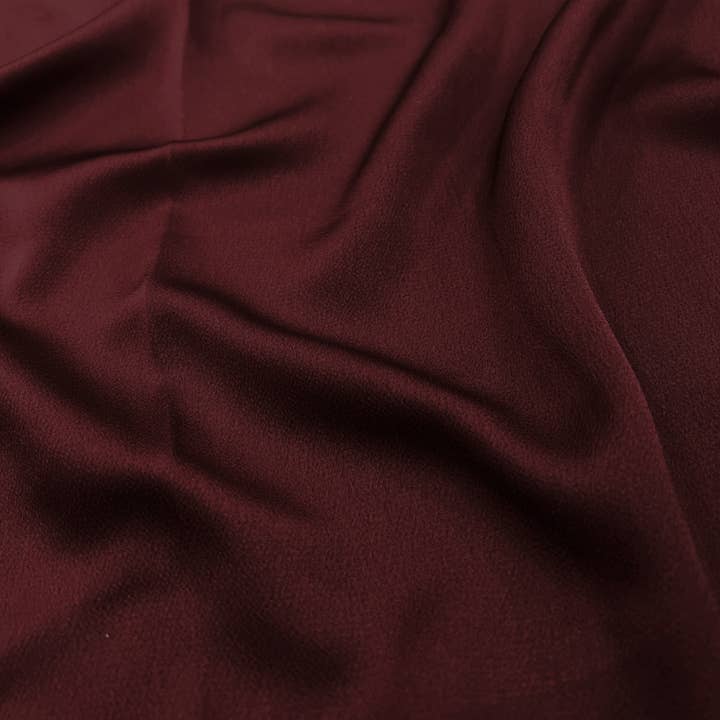 Hijab Collections - Wholesale Hijab - Women's - Grain satin hijab with reversible chiffon inner lining