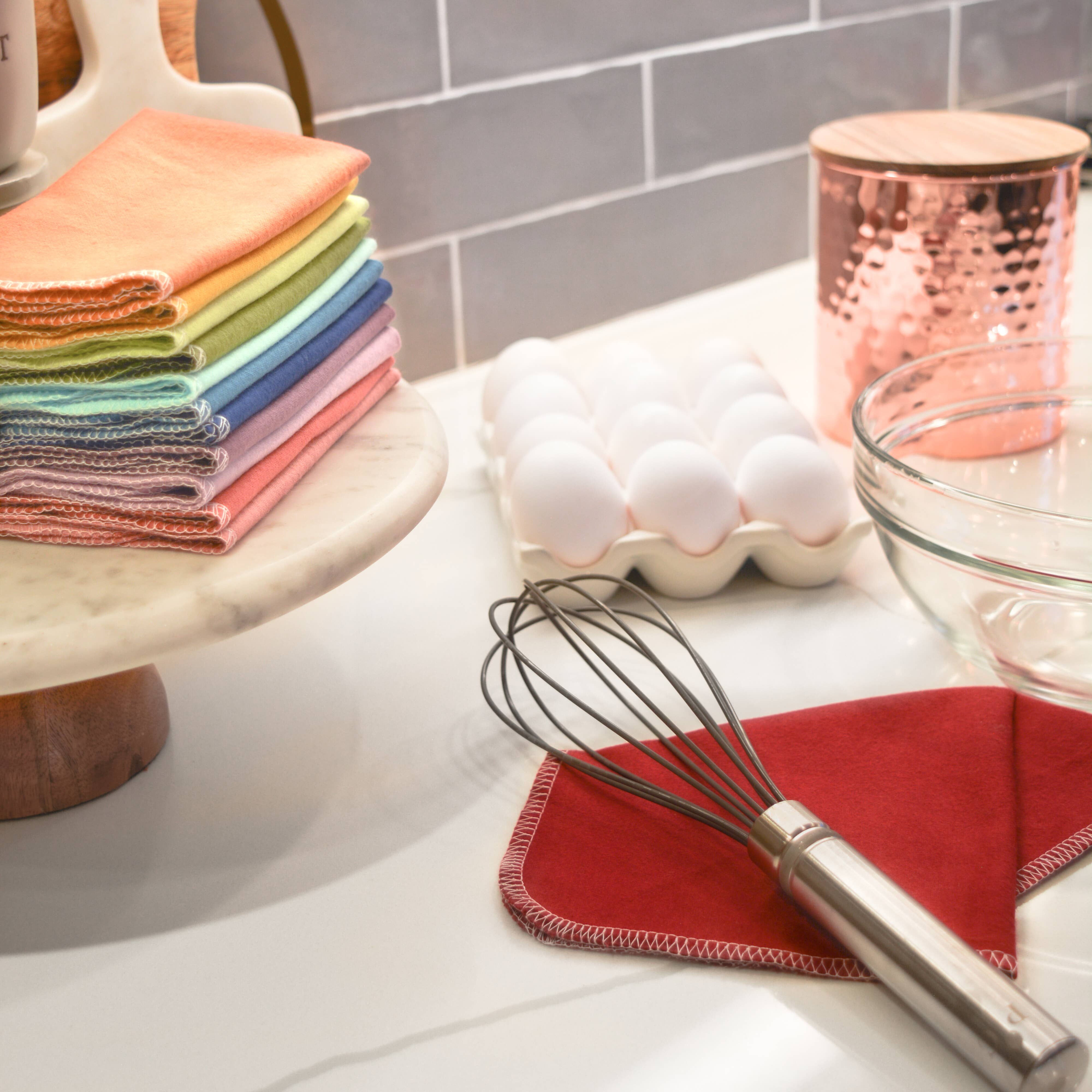 Marley's Monsters – Engroshandel Papirhåndklæder – UnPaper® Håndklæder: Earthy Rainbow - 12 eller 24 ruller - Etui med 67