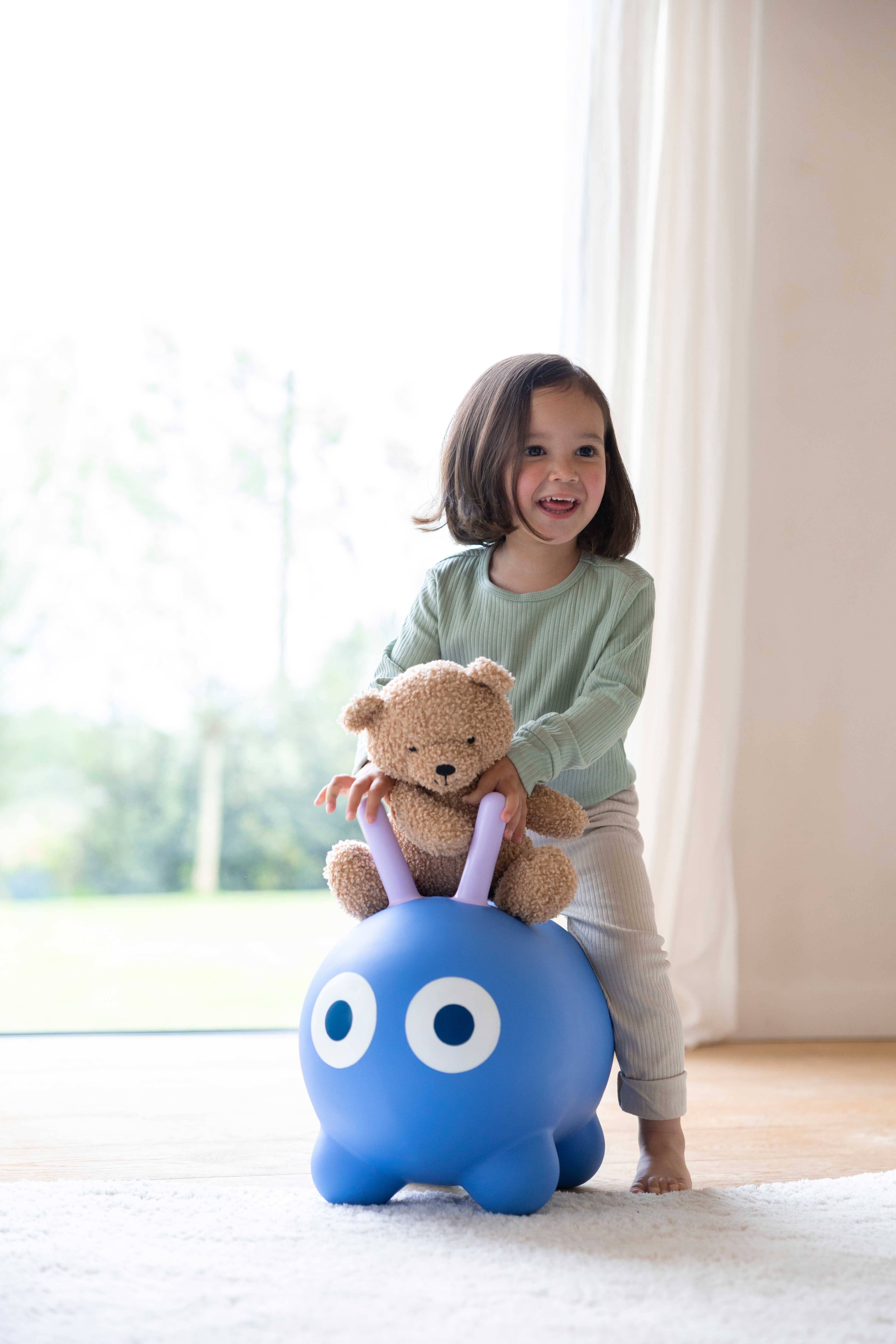 Quut Toys - Wholesale Inflatable Toy - Kids & Baby - Quut Skippi - A bouncy friend just for you! 7