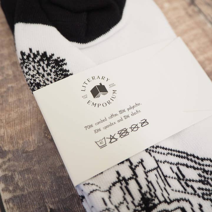 LiteraryEmporium – Großhandel Socken - Unisex – Alice In Wonderland Buchliebhaber-Socken, aus Baumwolle, Schwarz6