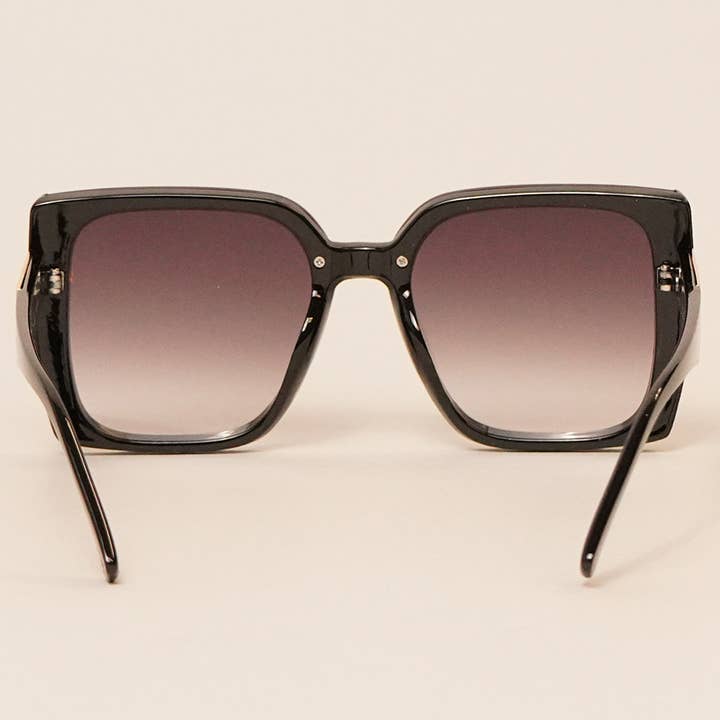 ASSORTED COLOR Allure Genesis Women's Square Sunglasses for wholesale on Faire8