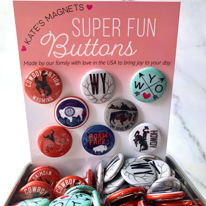 Kate's Magnets - Wholesale Lapel Pin/Button - Wyoming Button Tin of 200 1" Buttons1