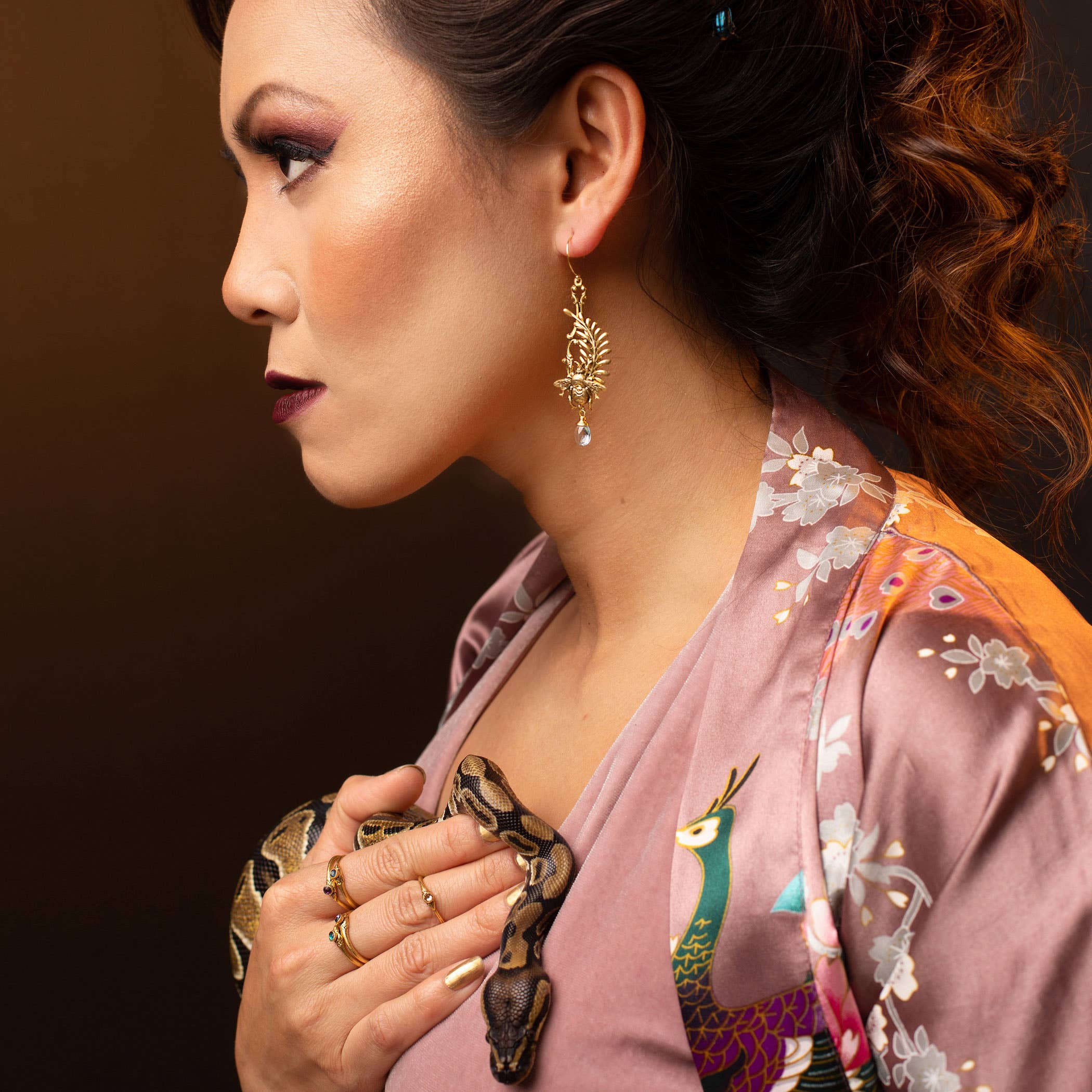 Trollbinde - Wholesale Hangende/ronde oorbellen - Bee & Laurel Spray Oorbel1