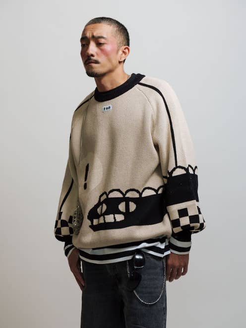 Karepango - Wholesale Knit Sweater - Unisex - SNARP: Thick knit jacquard sweater1