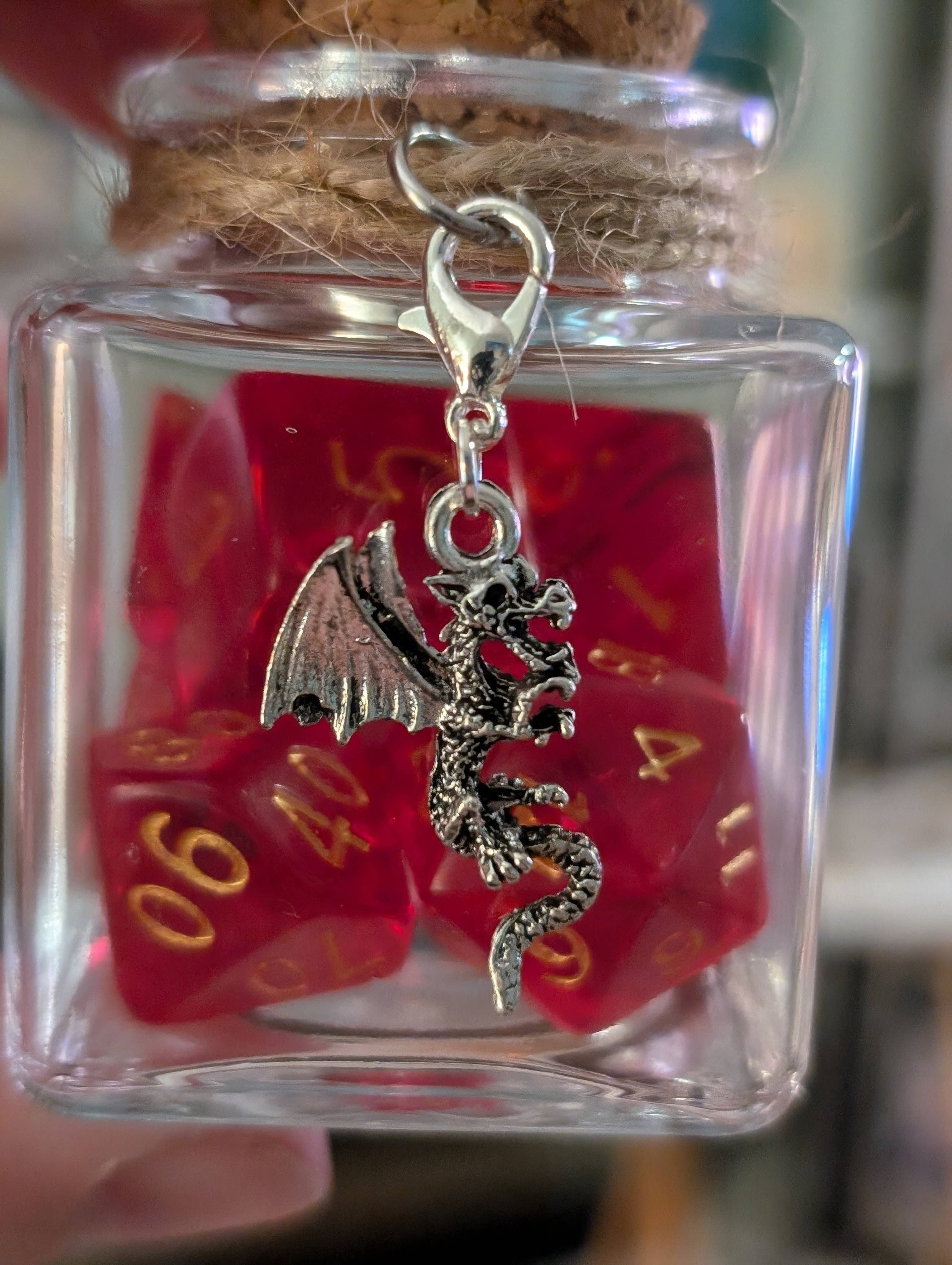 Con-Quest Crafts - Venta al por mayor Dado - Tarros de dados de hechizo con 7 dados D20 para TRPG11