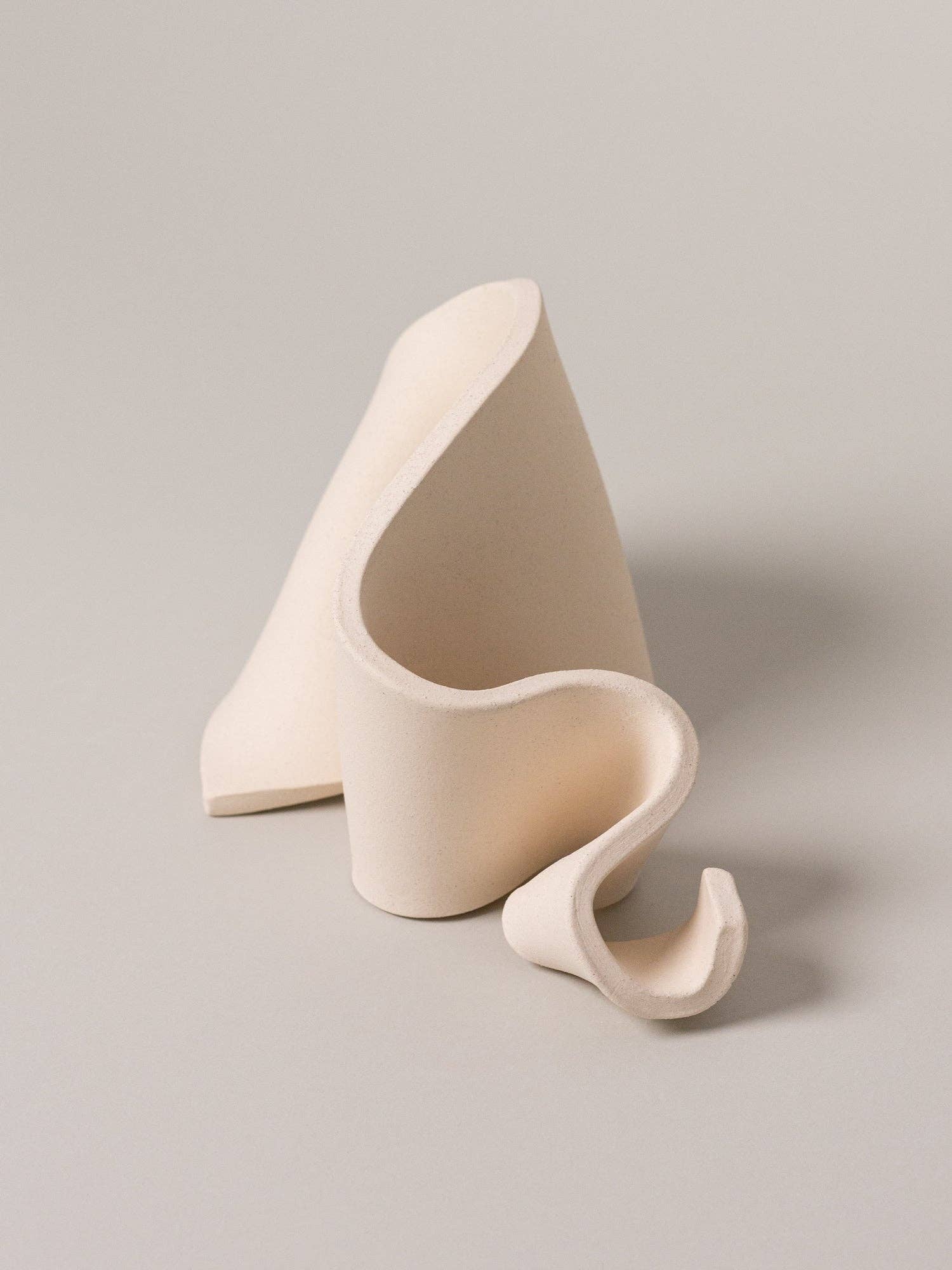 Virginia Sin - Wholesale Decorative Tabletop Object - Furl Art Object, Bone4